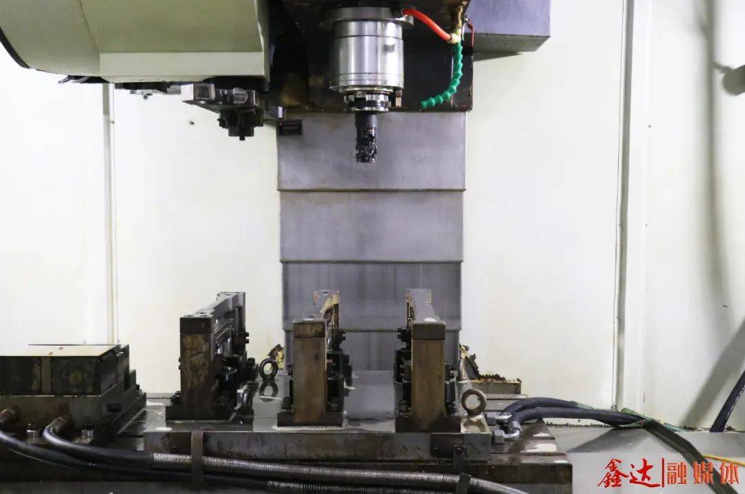 抢占技术制高点!鑫达已形成热轧H型钢消除残余内应力专利布局!