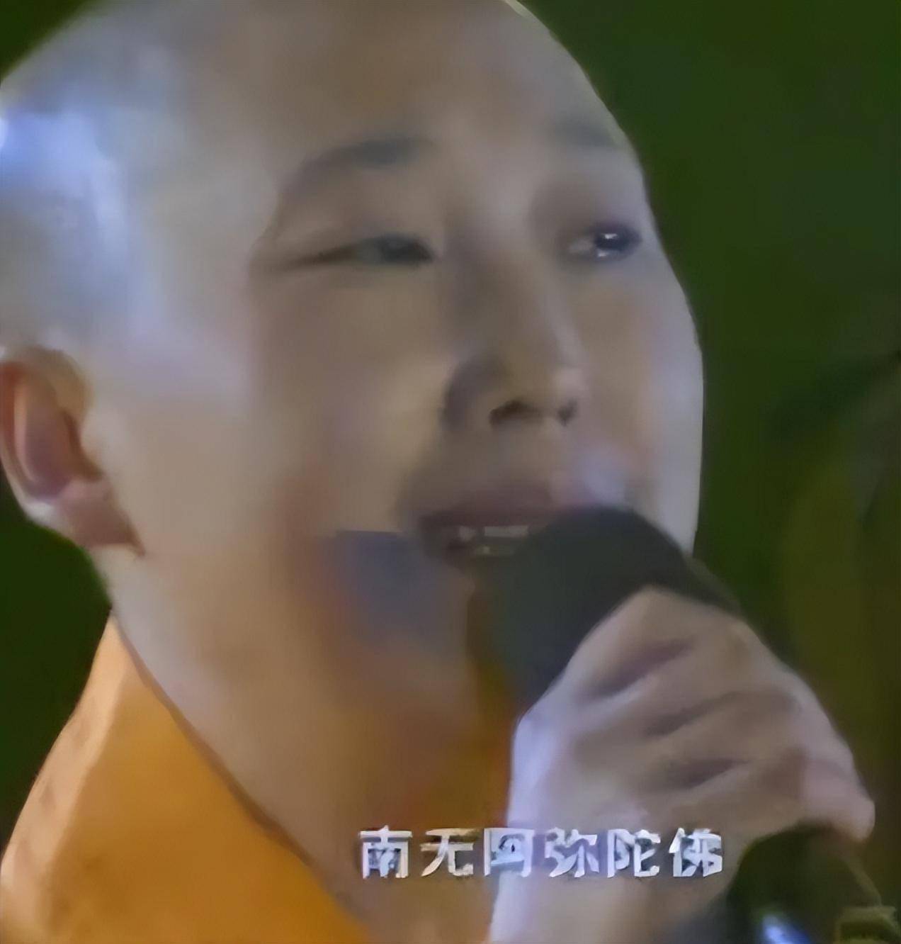 她是歌坛天后