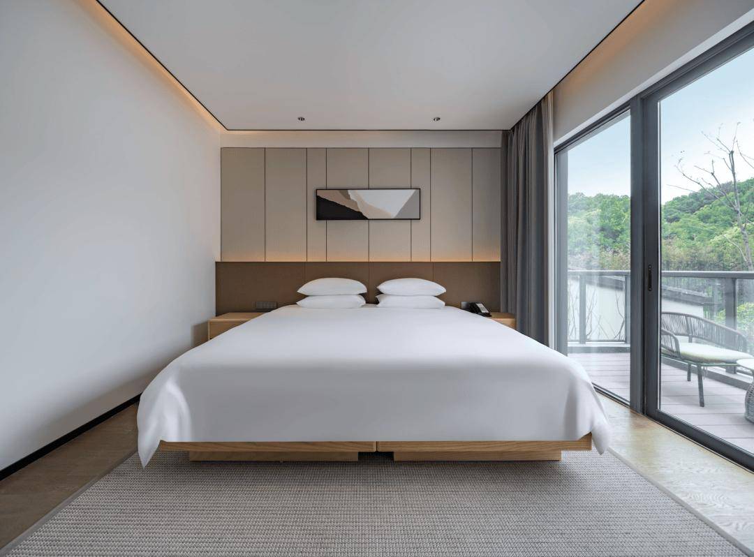 【暑期可用】千岛湖全villa酒店!￥1198起住2晚70m05双卧套房!