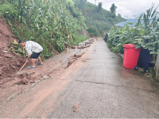 人民至上,闻"汛"而动! ——马边全力以赴开展抗洪救灾工作