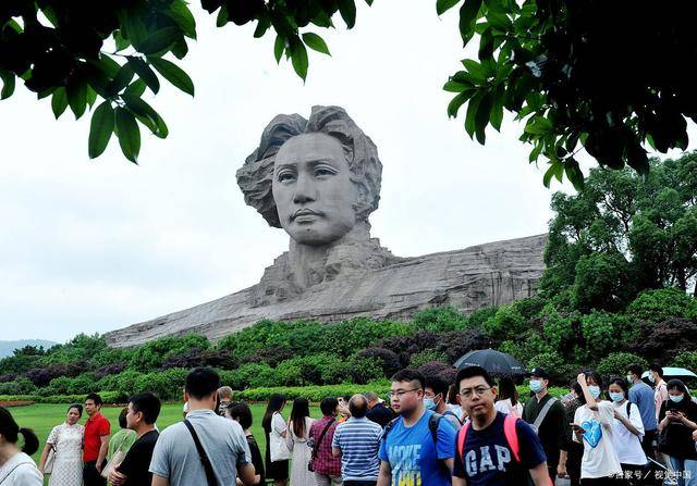 橘子洲头景区简介,寻找历史韵味,领略长沙之美!