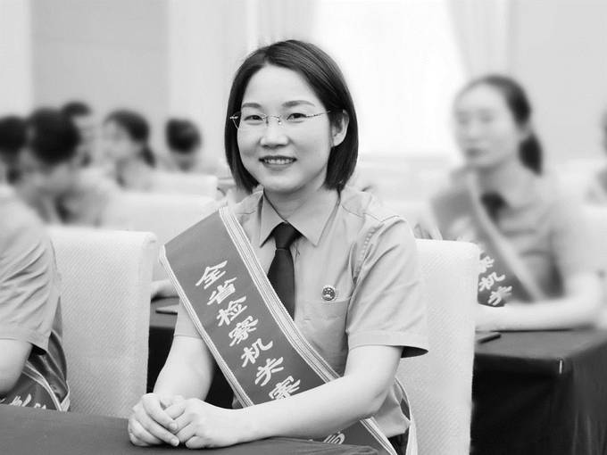 陈莹莹:追逐光 成为光