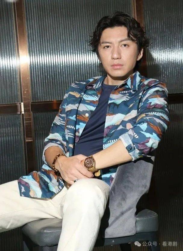 袁伟豪多1份责任 叹老窦唔易做