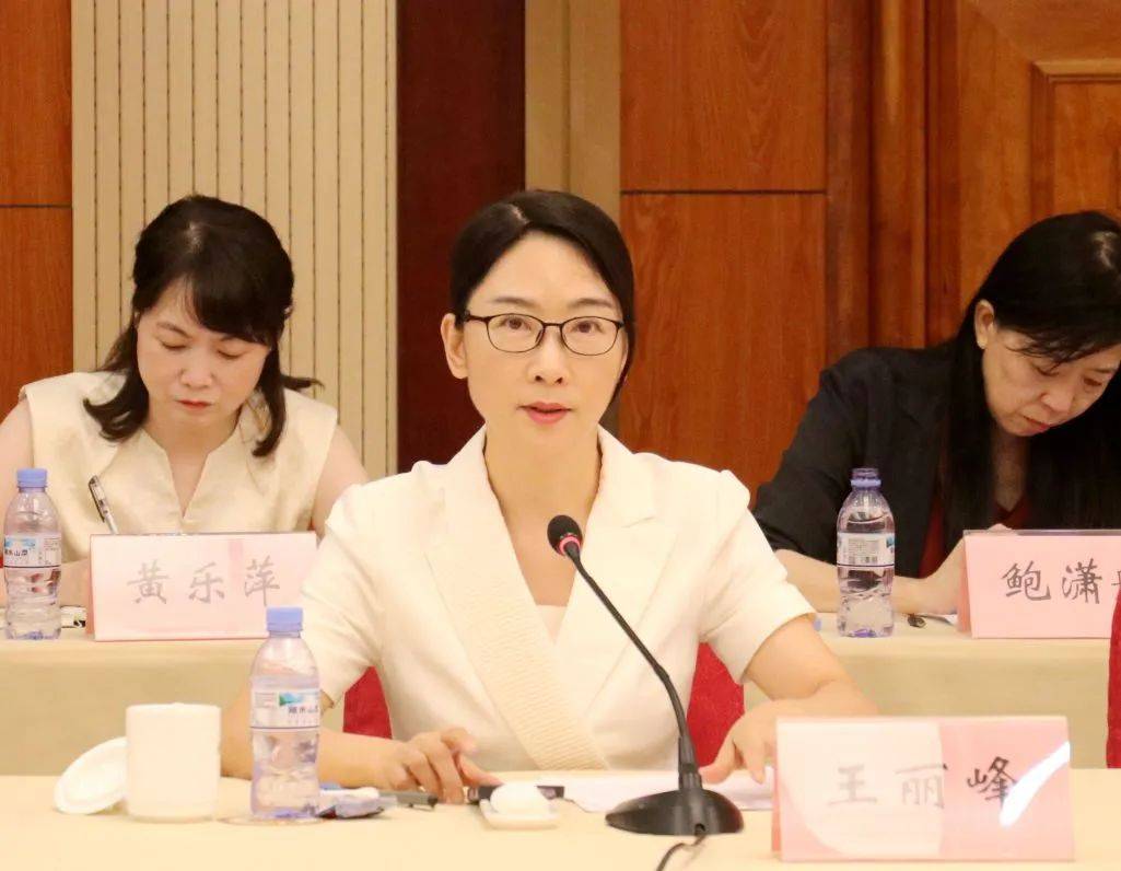 温州市统一战线助力"强城行动"专项民主监督工作座谈会召开