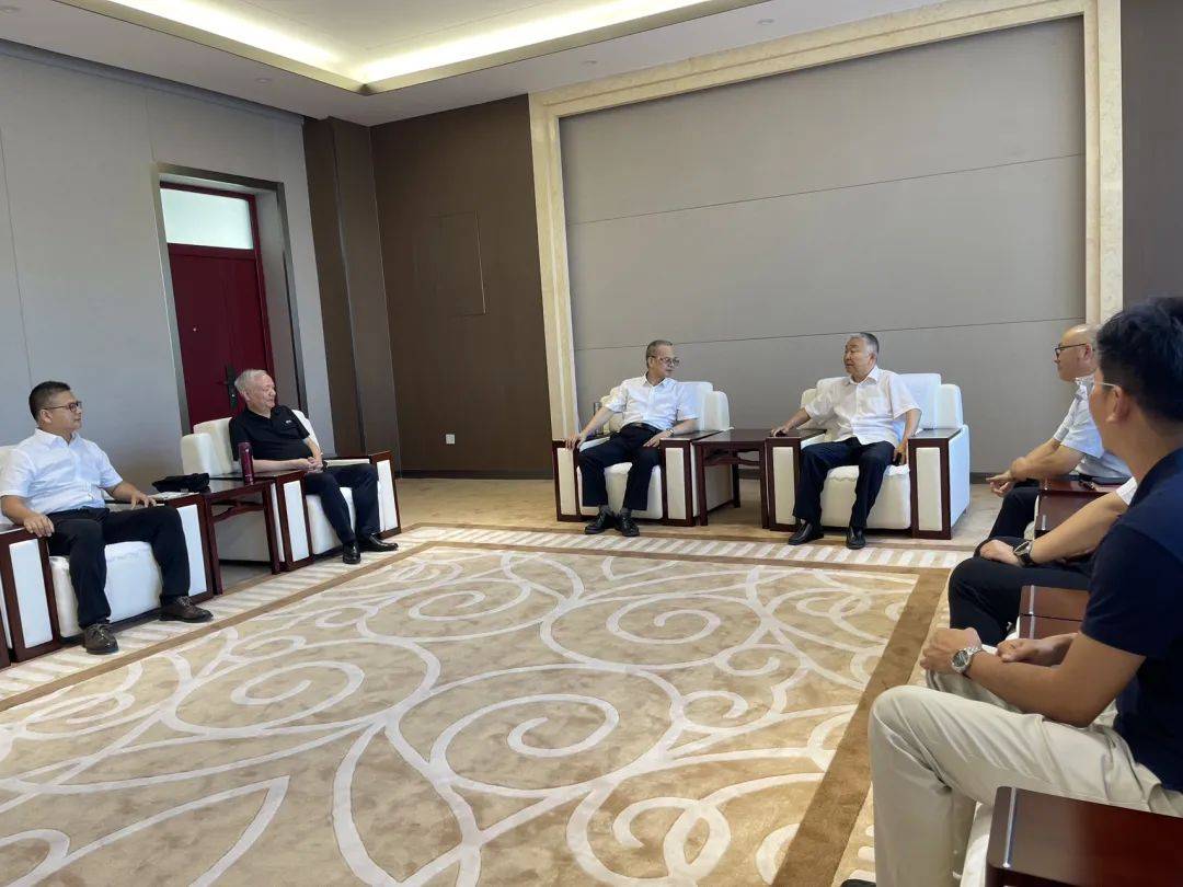 学校领导带队赴新疆艺术学院,新疆维吾尔自治区文旅厅等单位调研并