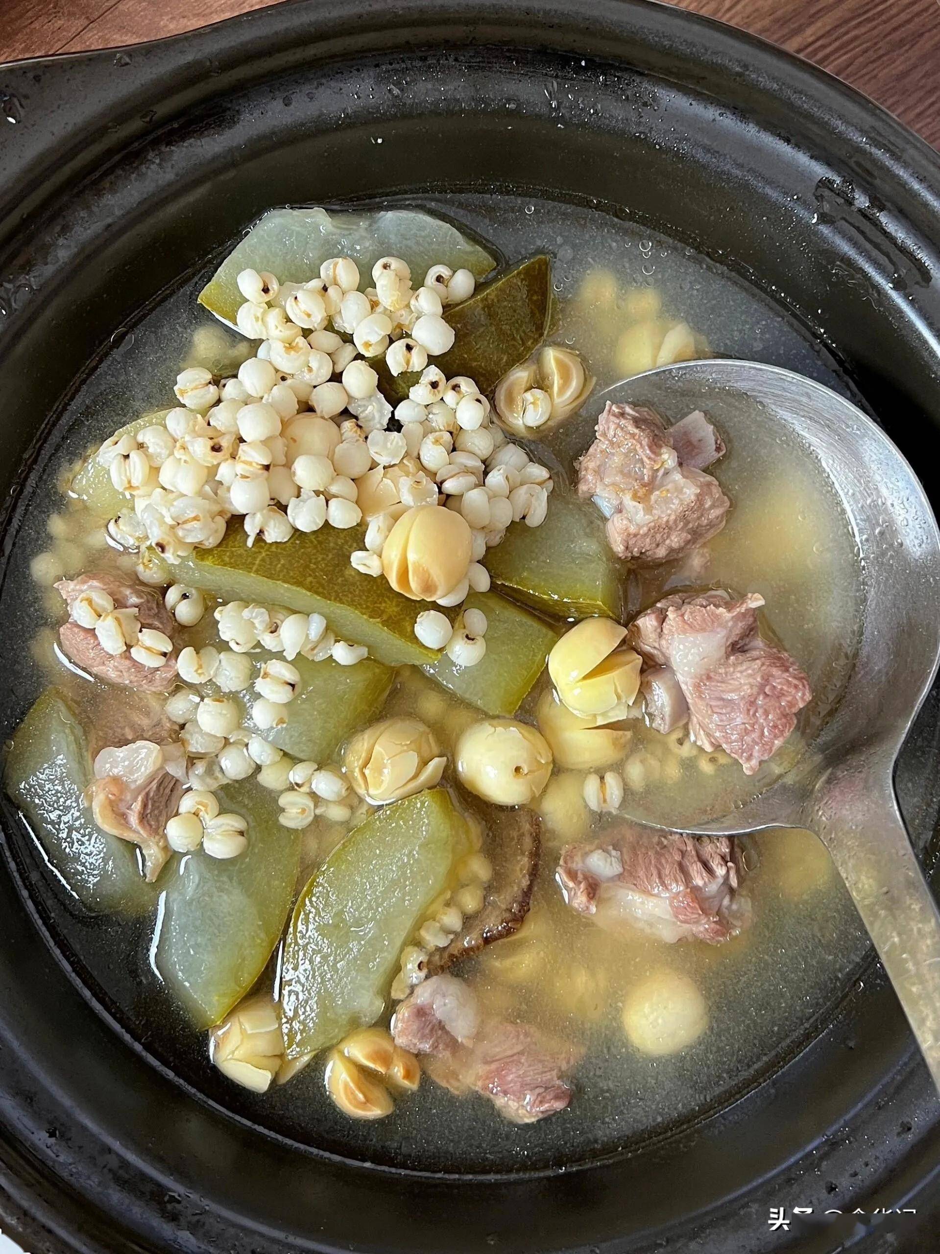 夏天,我家隔三差五必煮的5道汤品,清甜,营养还好吃,建议试试