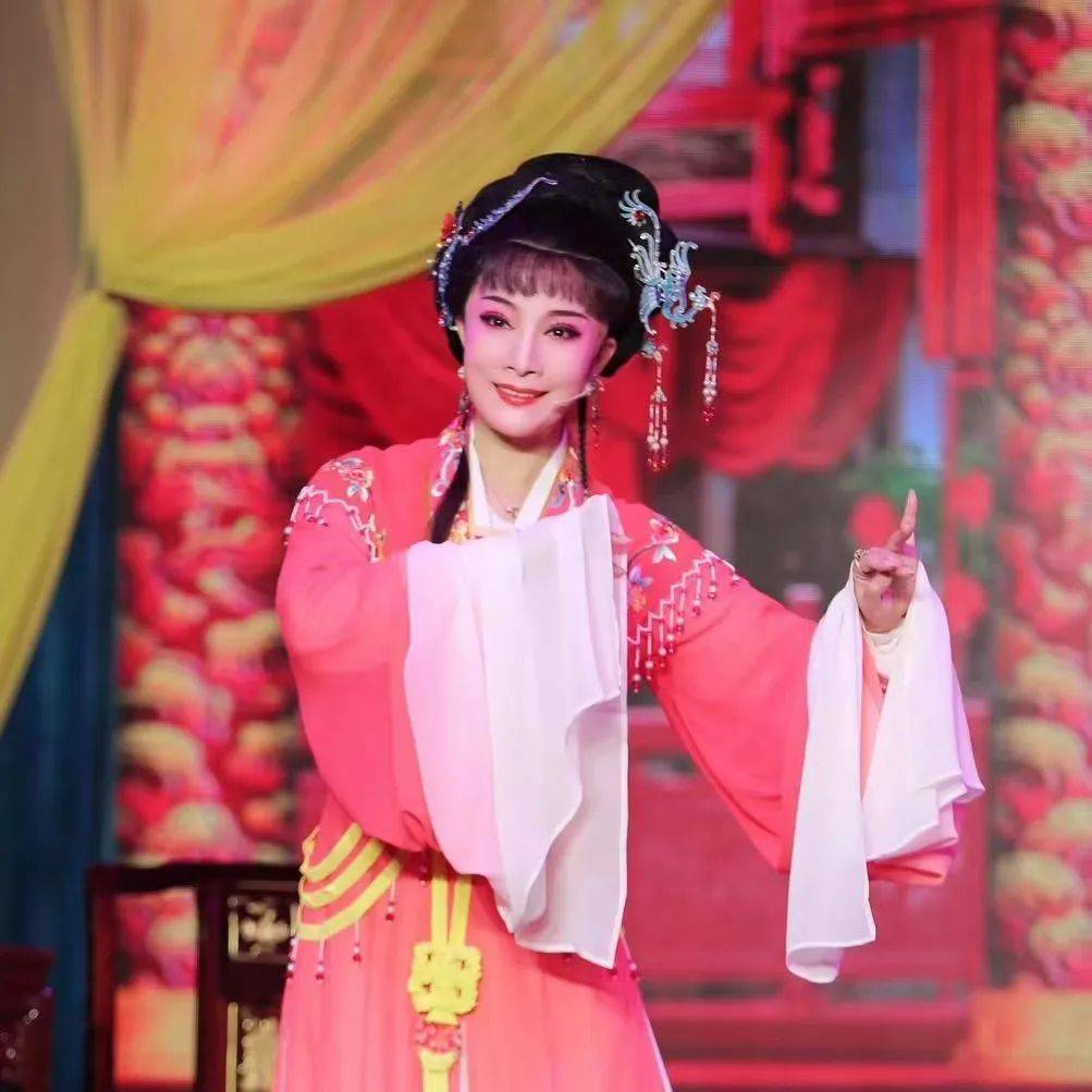 浙江越艺越剧团代表剧目:玉蜻蜓,血手印,玉堂春,三看御妹,哑女告状