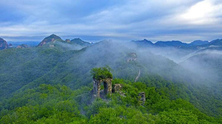 葫芦岛望海寺附近的山图片