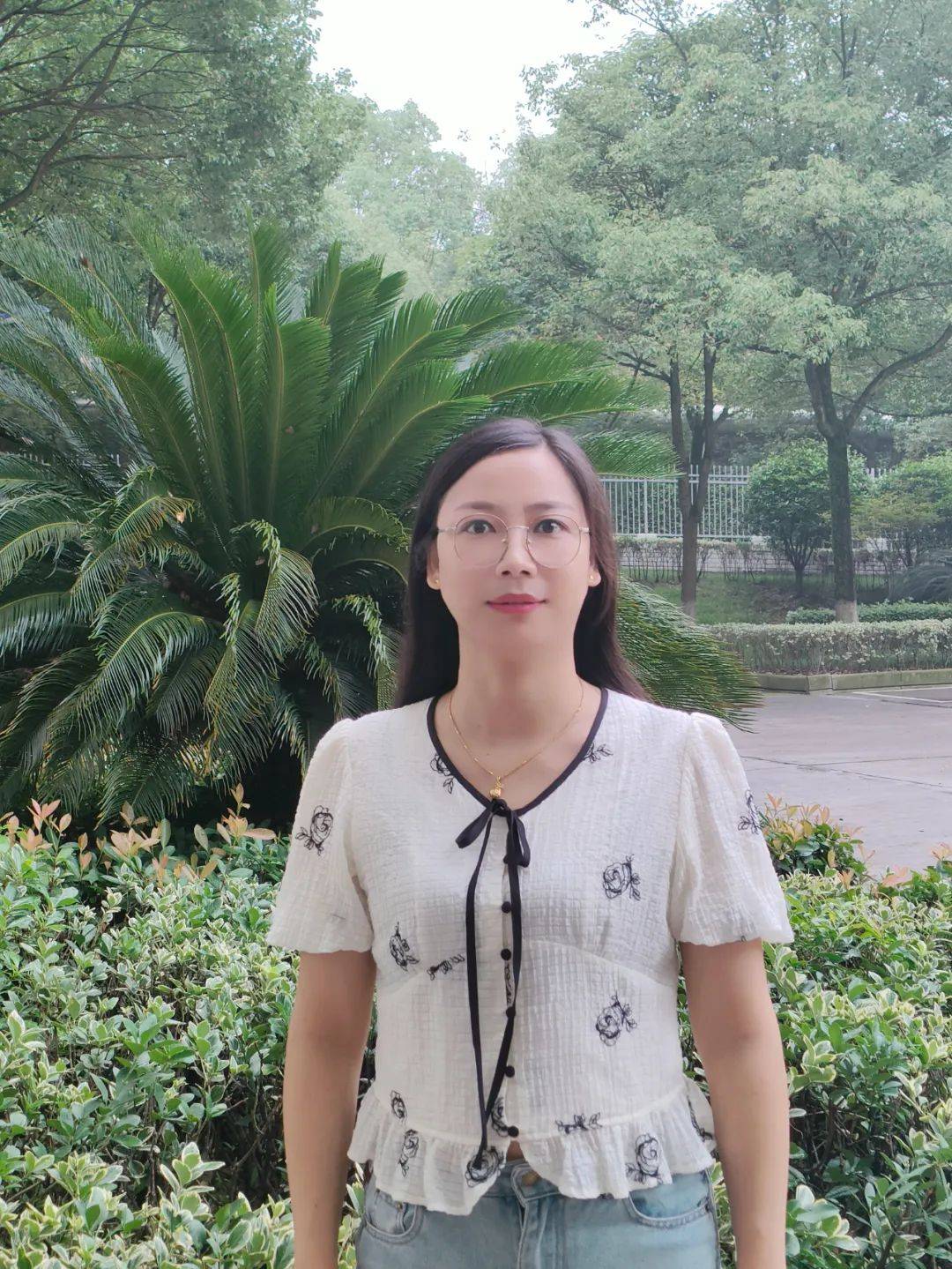 技术科李 励口服固体制剂车间李 琼口服固体制剂车间郭莉莉202车间