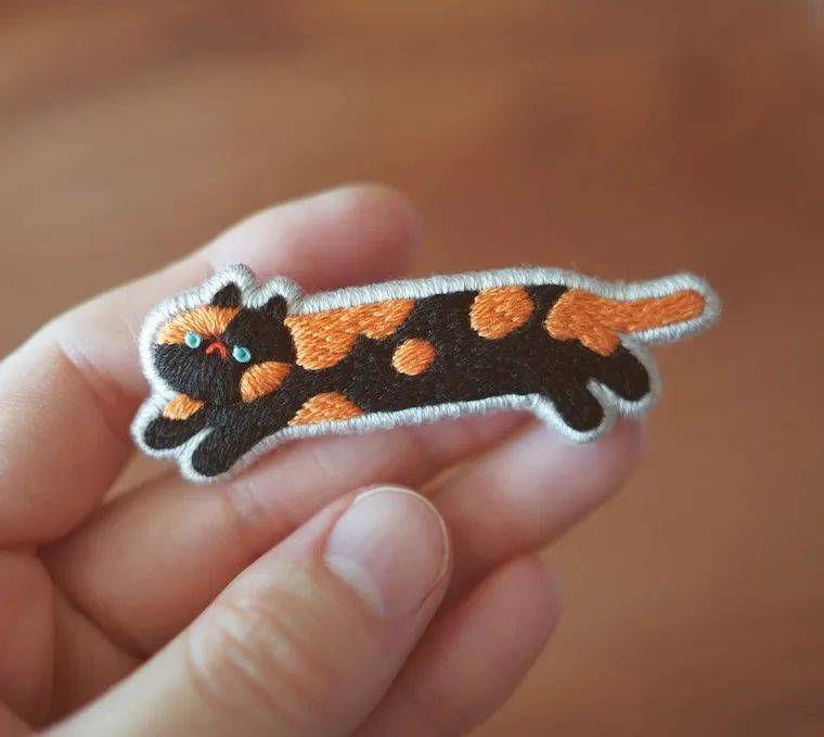 百般姿态,千般可爱的刺绣猫猫