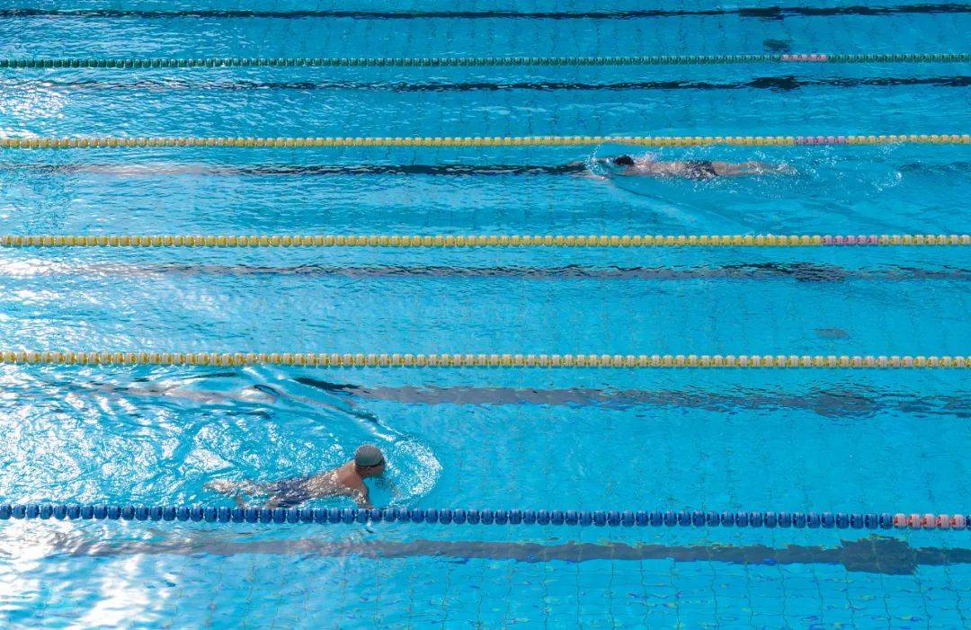 但负责建造巴黎奥运会泳池的建造商明确表示,从技术角度讲,这次的泳池