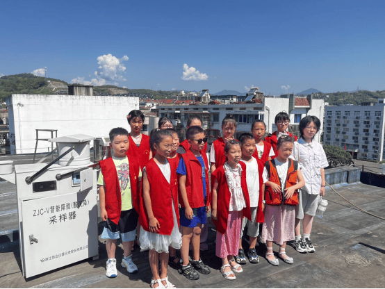 嵊州文明实践:"我是蓝天小卫士":守护蓝天白云 拥抱绿色生活