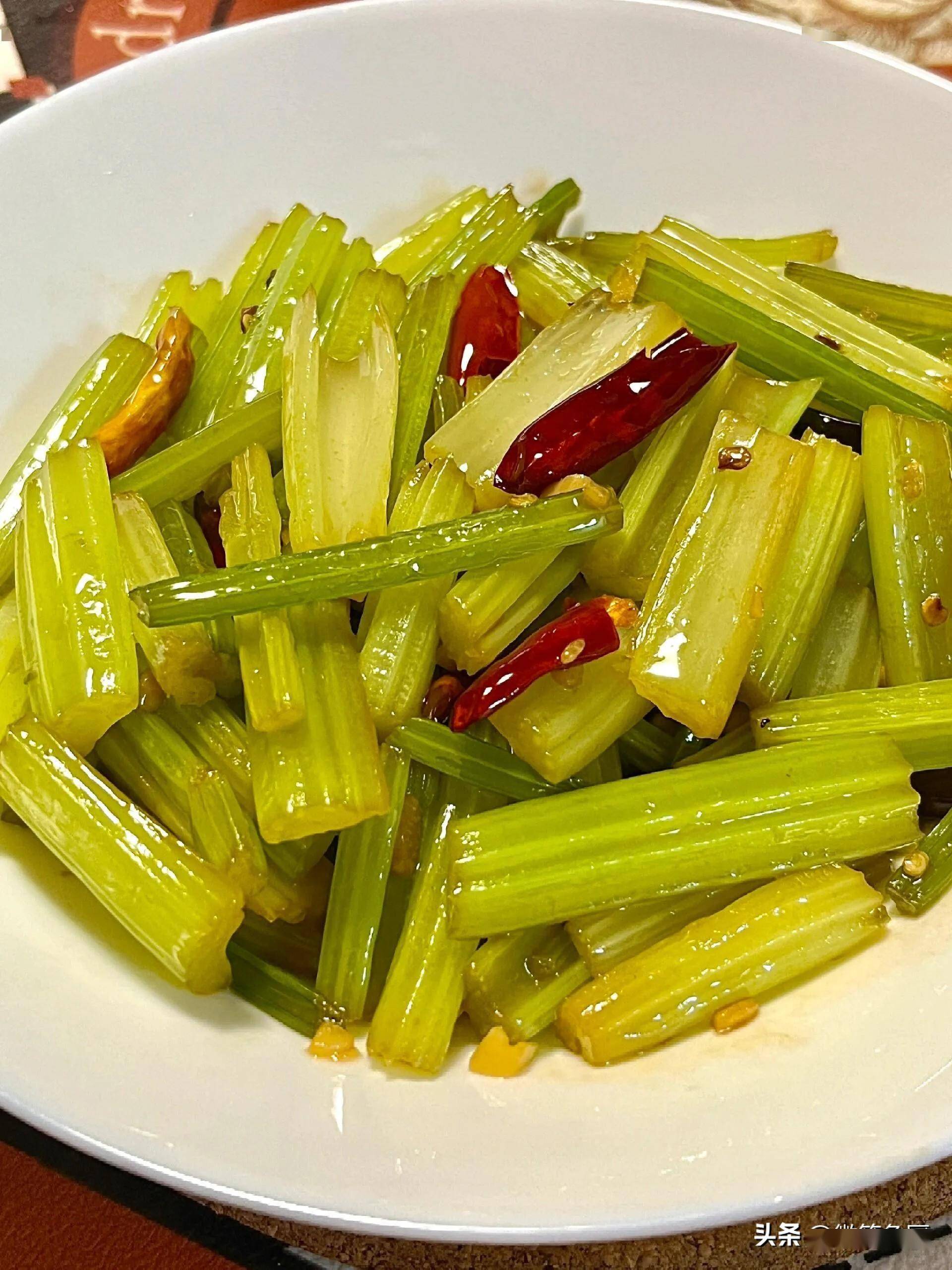 第二道素炒茼蒿