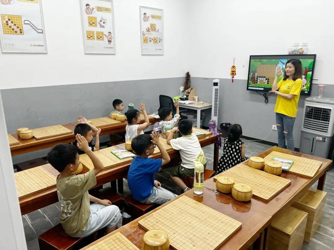 师资风采丨周老师:关注每个孩子的特点,量身打造优质的课堂内容