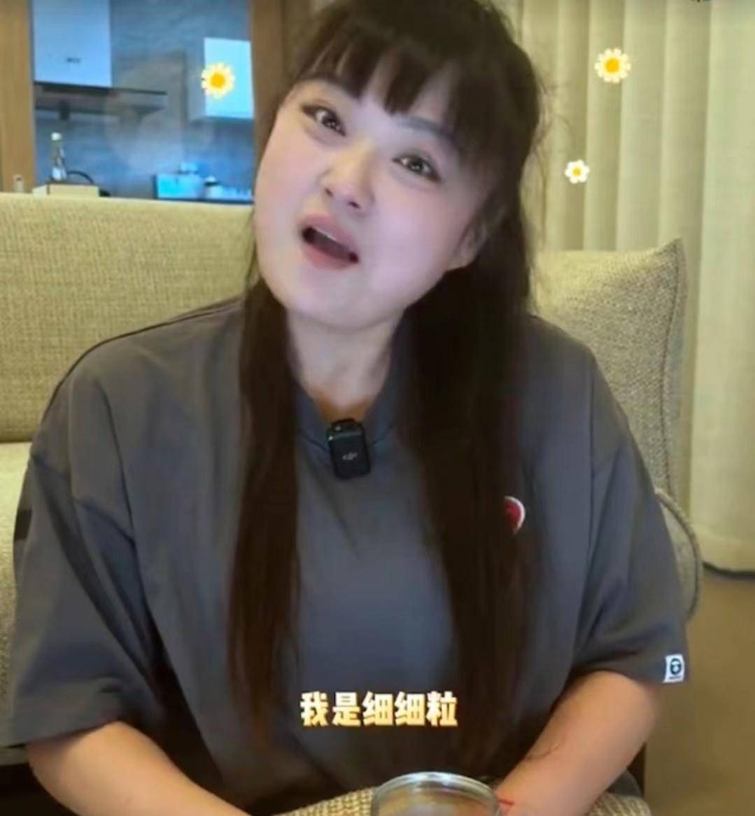 首演综艺!陈嘉佳减重上百斤后人气急升,却因皮肤松垮被指吓人