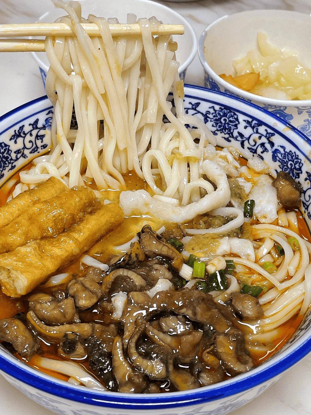 炒鳝丝