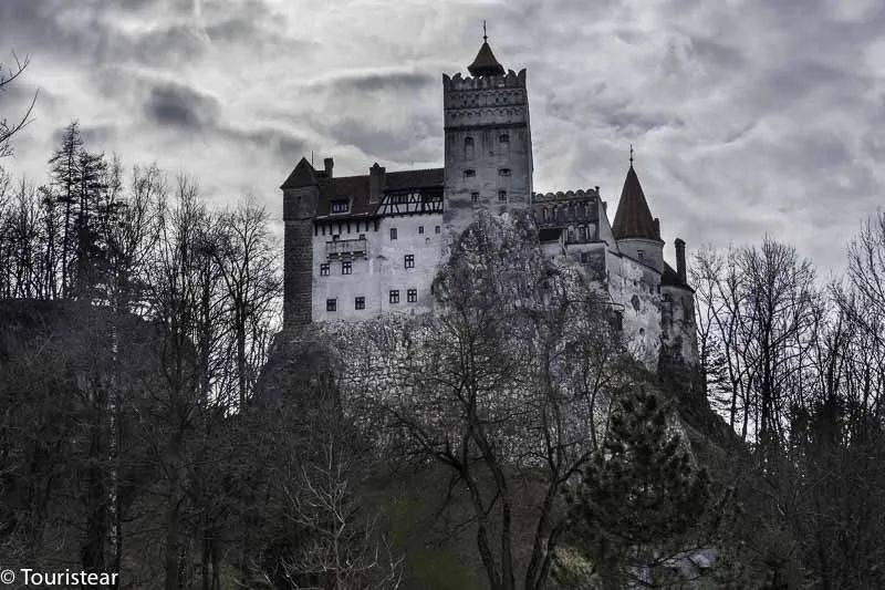 比利时富豪计划买下罗马尼亚吸血鬼德古拉城堡,曾成功改造世界最小