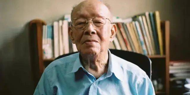 周有光:教育不是培养专家,而是启发完整人格_方法_兴趣_思考