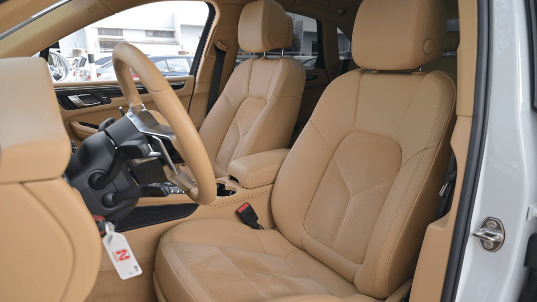 除了19年的奔驰glc,19年的宝马x3和20年的奥迪q5l意外,你现在还可以