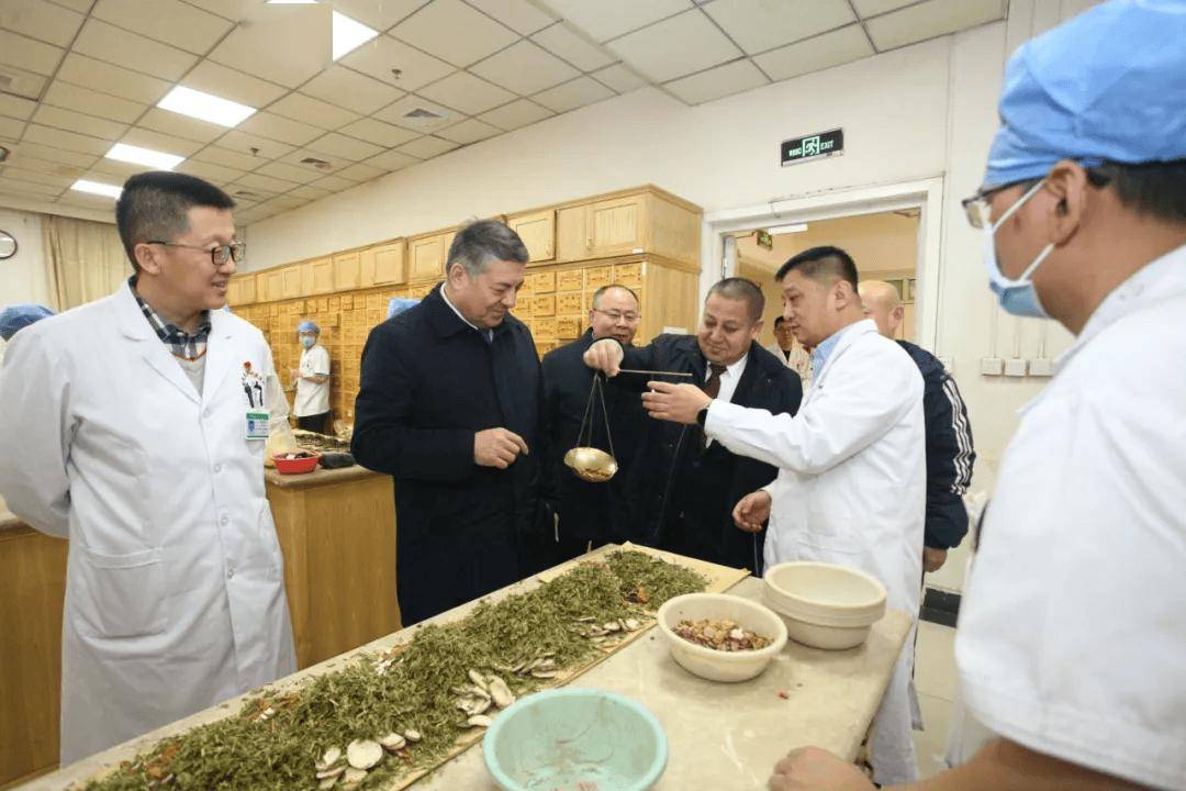 新疆自治區中醫院（新疆中醫學院附屬醫院）黃牛排隊掛號，的簡單介紹