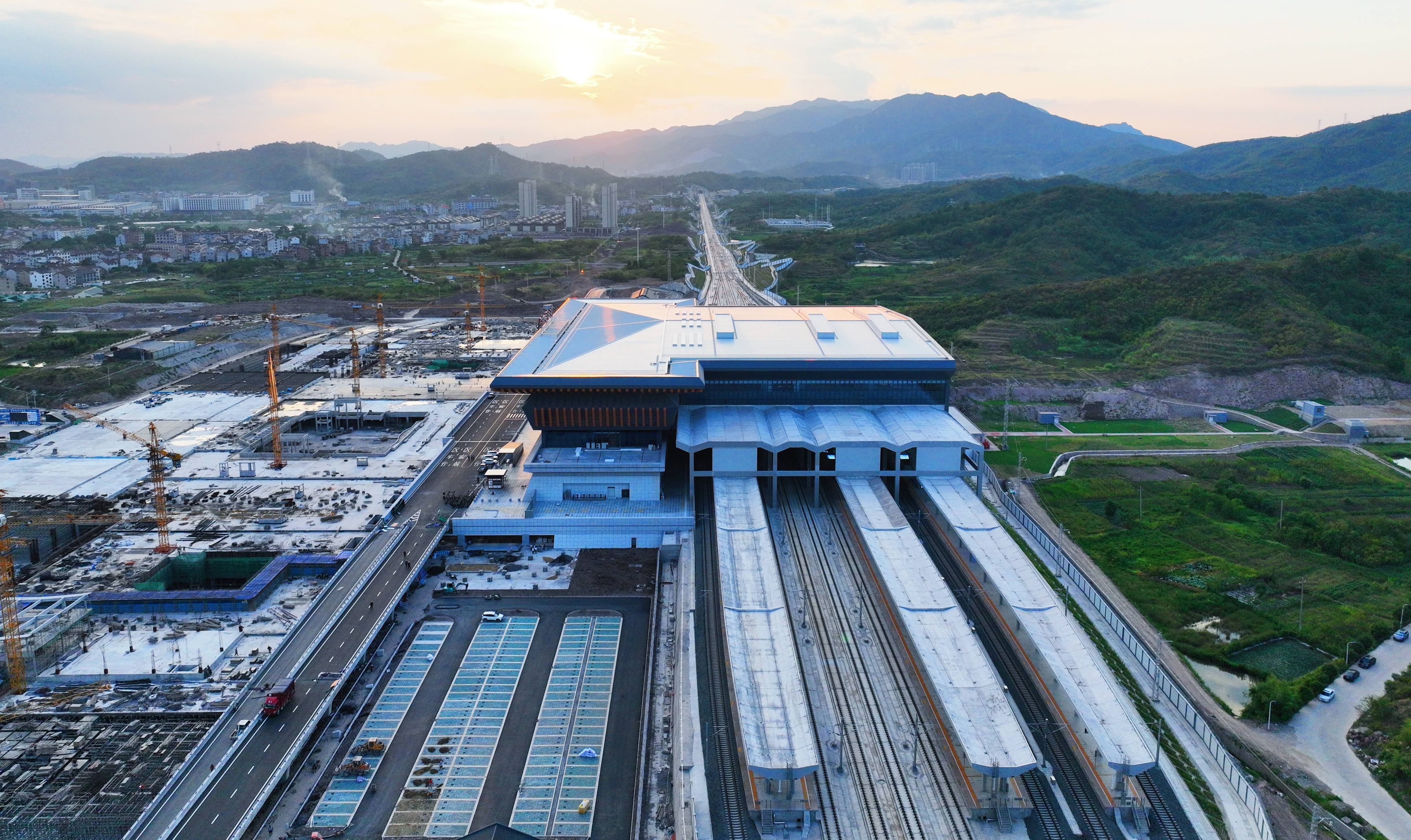 明起,杭温高铁开通运营,横店站新鲜"出炉"