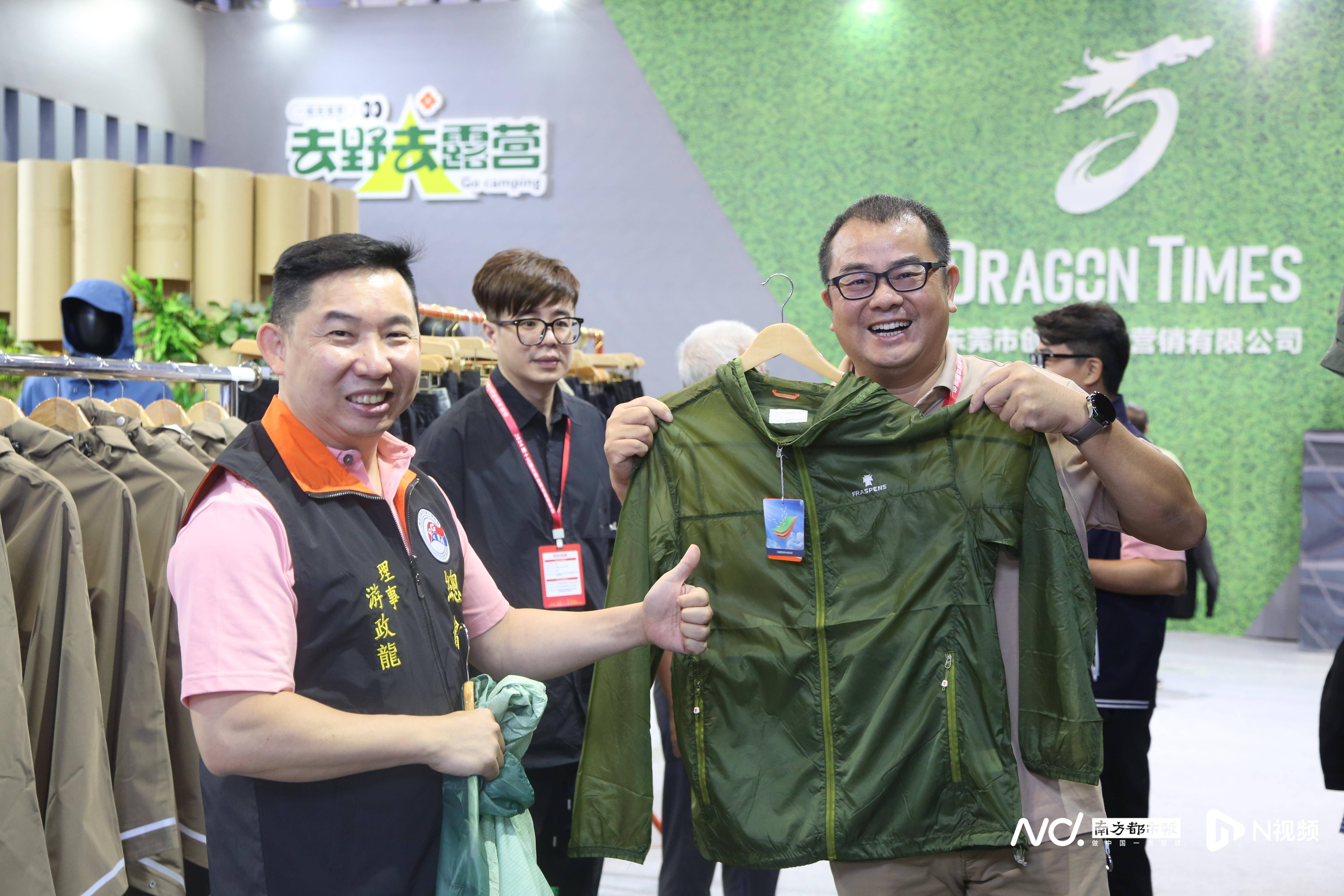 品尝台湾美食,欣赏民俗节目2024东莞台博会继续做大做好台湾伴手礼