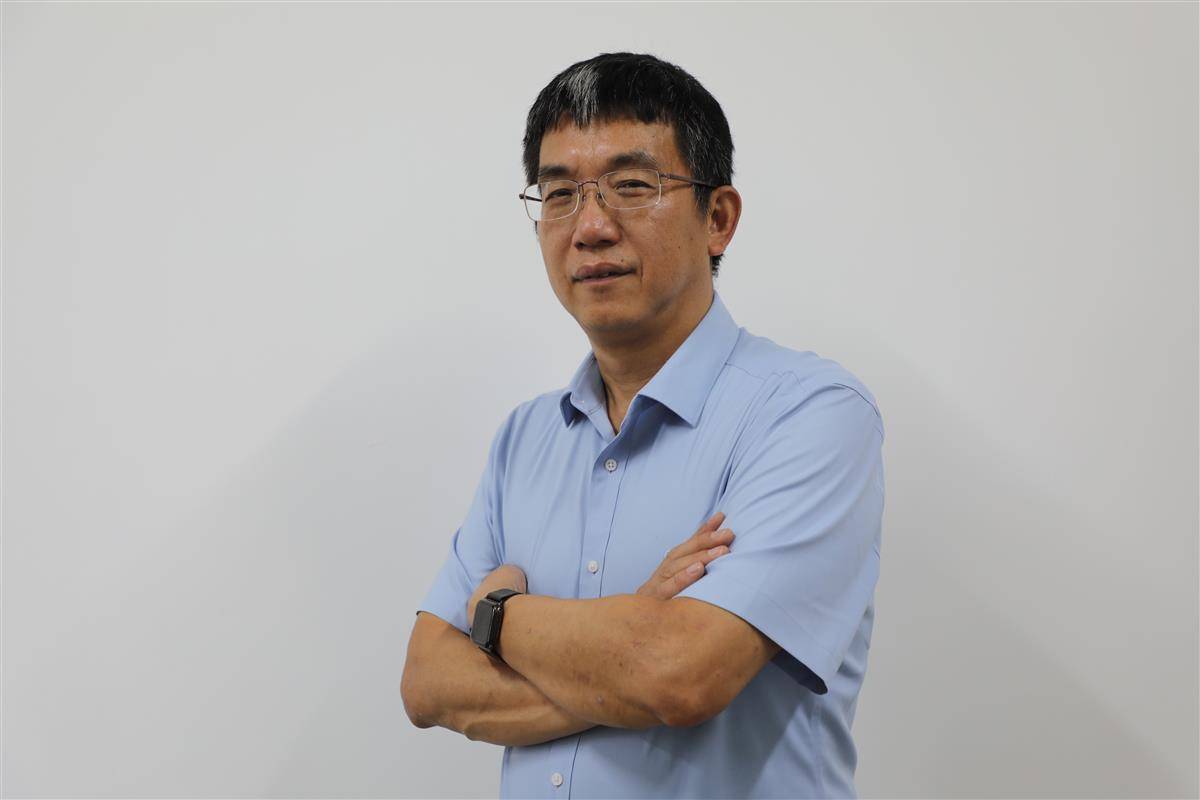 “楚天英才计划·卓越工程师”李远兵:给高温行业穿上隔热“羽绒服”_研究_耐火砖_材料