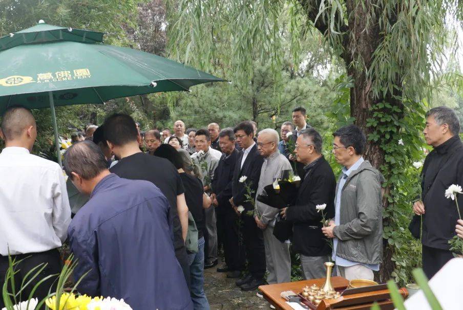 乐黛云先生安葬仪式及汤一介先生逝世十周年学术研讨会在京举行!