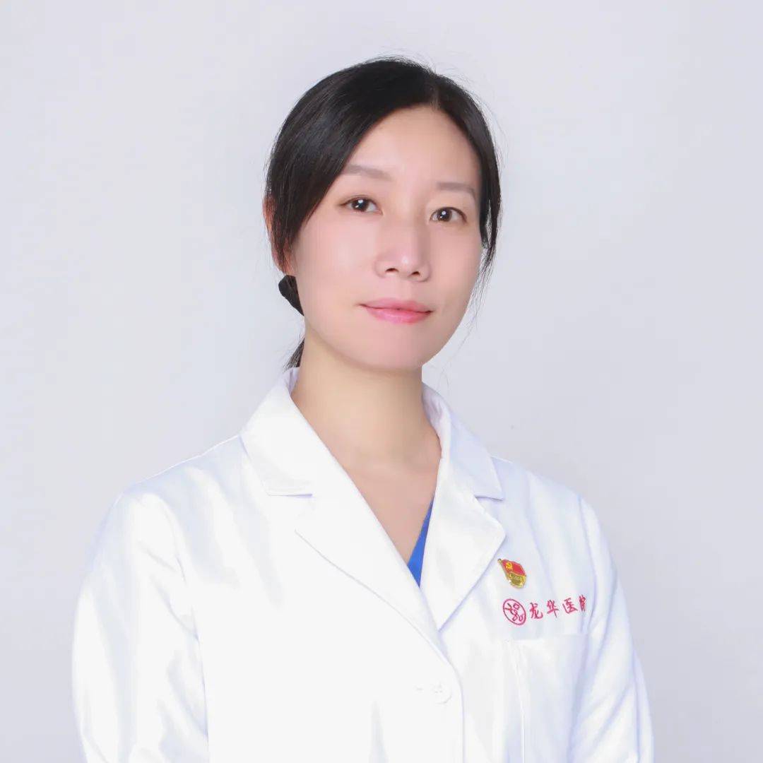 龙华医院三位临床教师荣获上海中医药大学第四届"我心目中的好老师"及