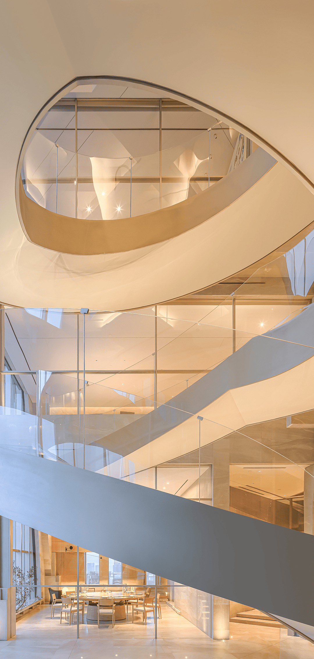 赵睿|上海外滩自由艺术美学空间:帝景 · 晶采轩_设计_氛围_餐厅