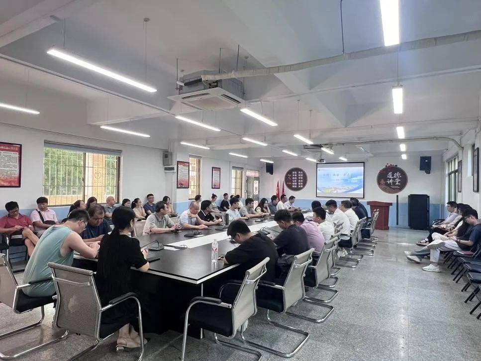 新师∙新程∙新启航—信息工程学院举行教师“传帮带”结对仪式_指导_教学_活动