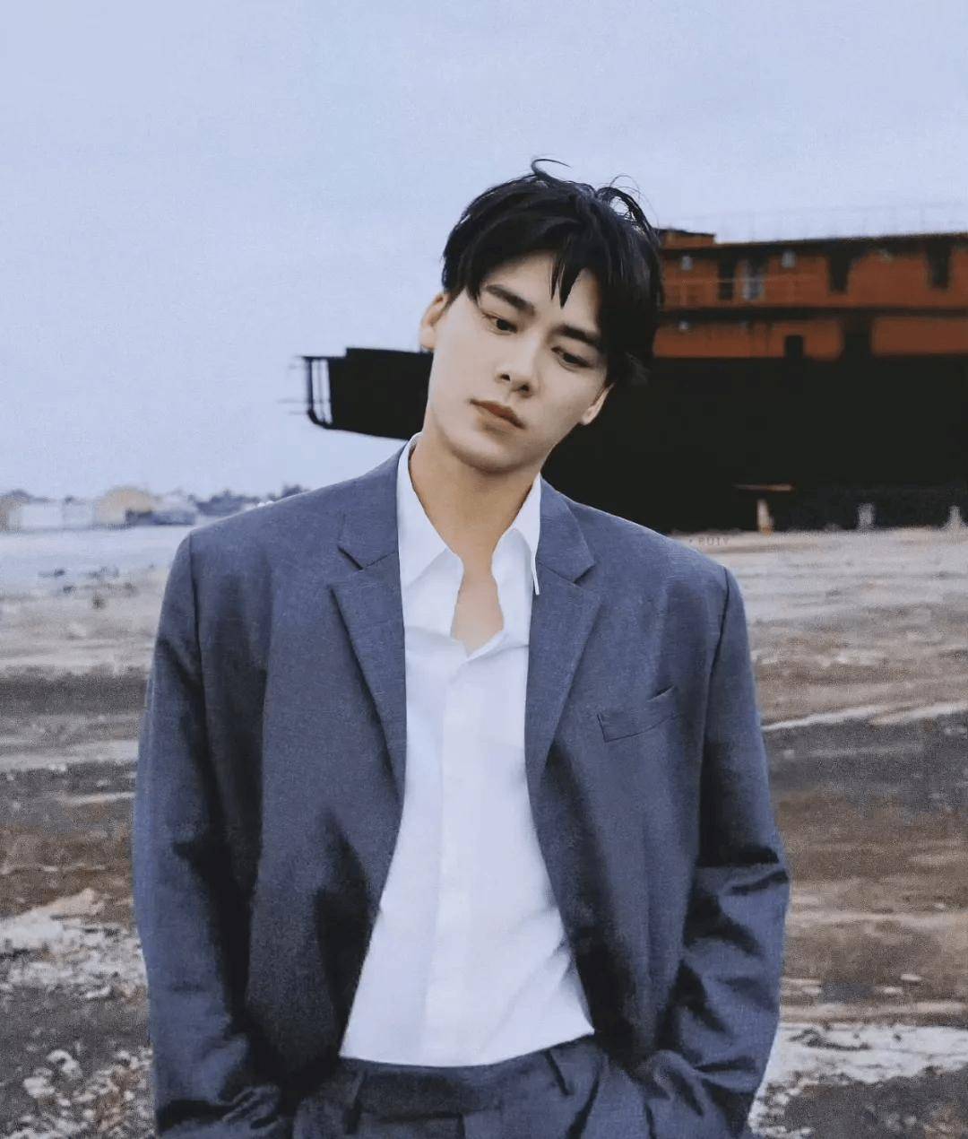 一问一答 | 大s张兰,迪丽热巴,肌肉小生,李易峰,罗志祥简恺乐,张翰