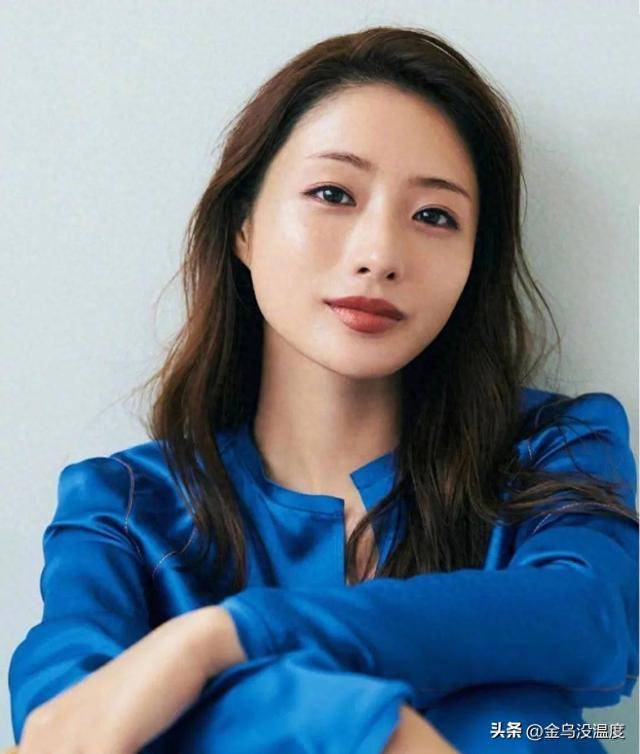 小栗旬 石原里美图片