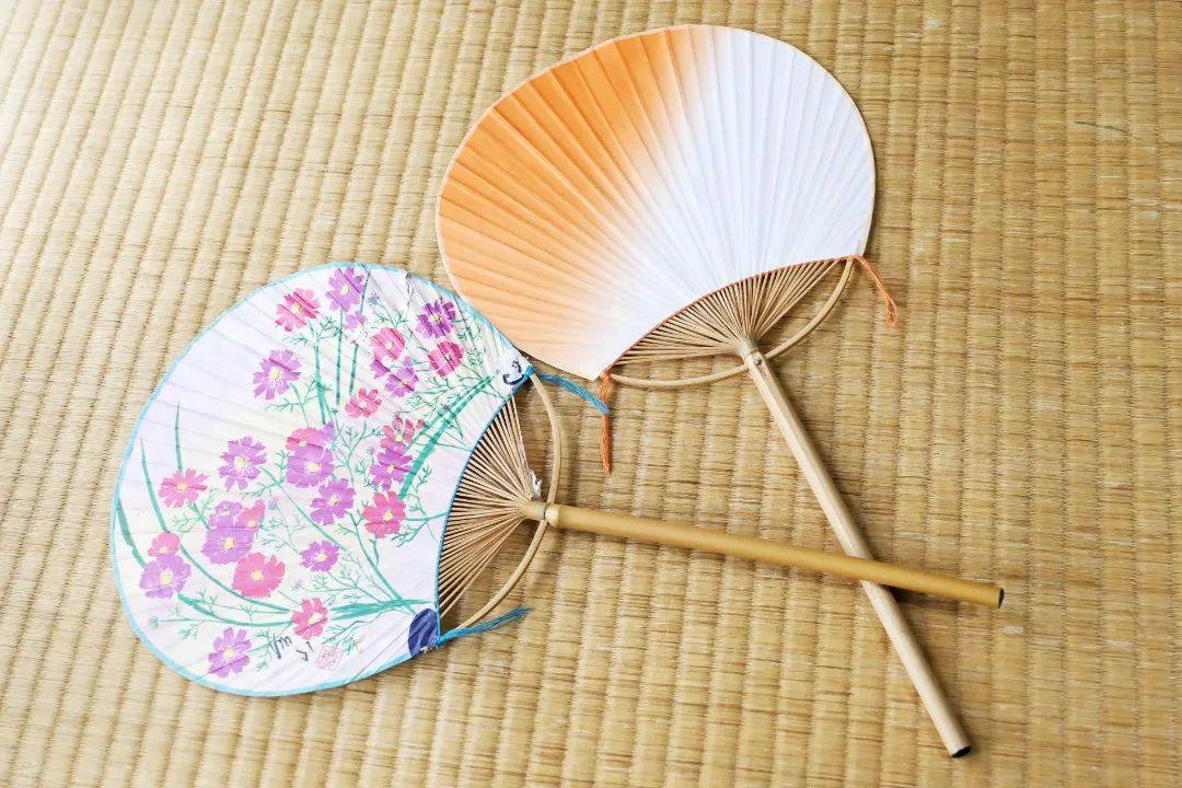 清凉与匠心的完美结合!日本团扇文化与三大名扇探秘