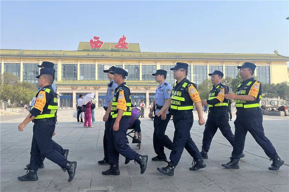 警保联动服装图片图片