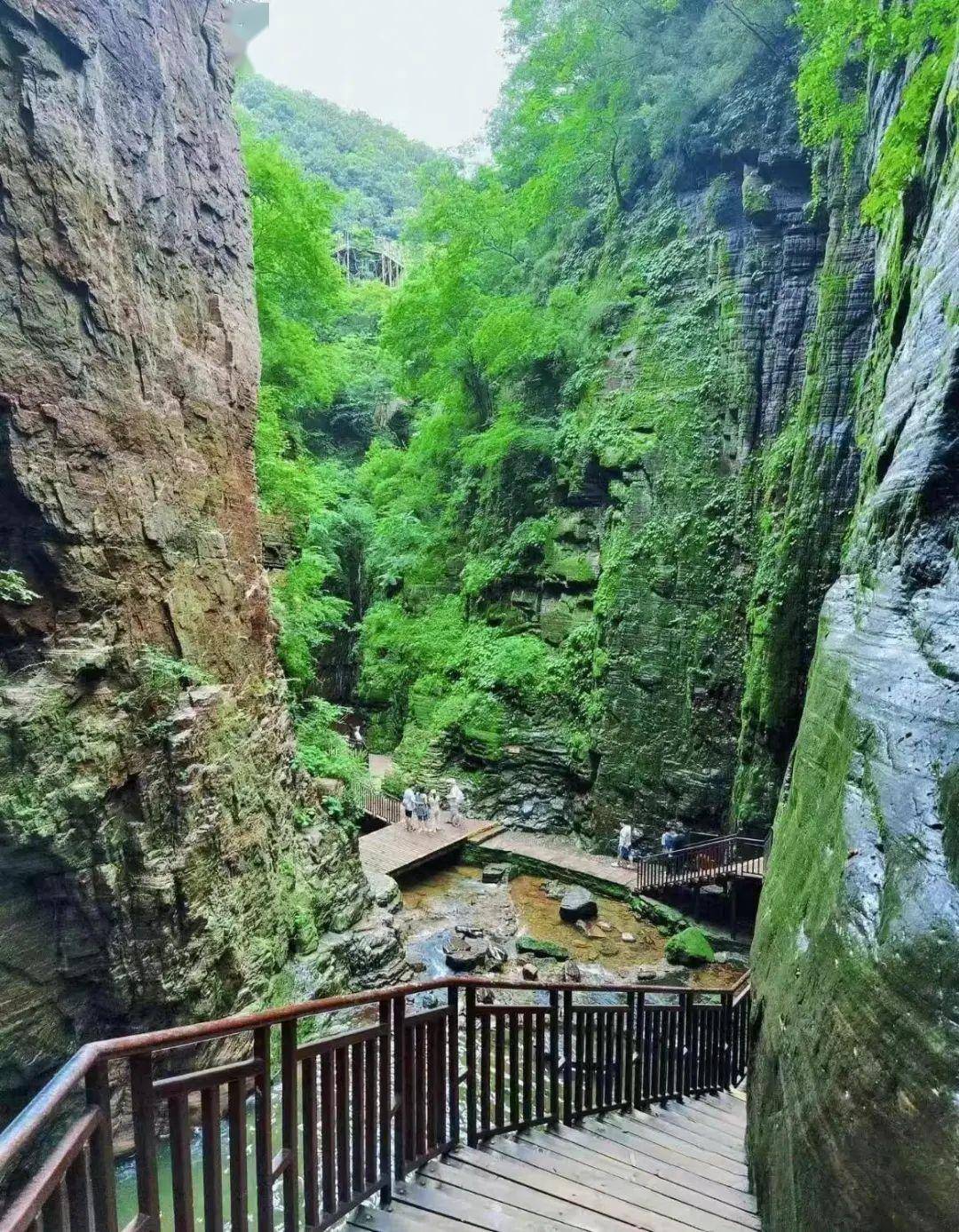 龙潭大峡谷