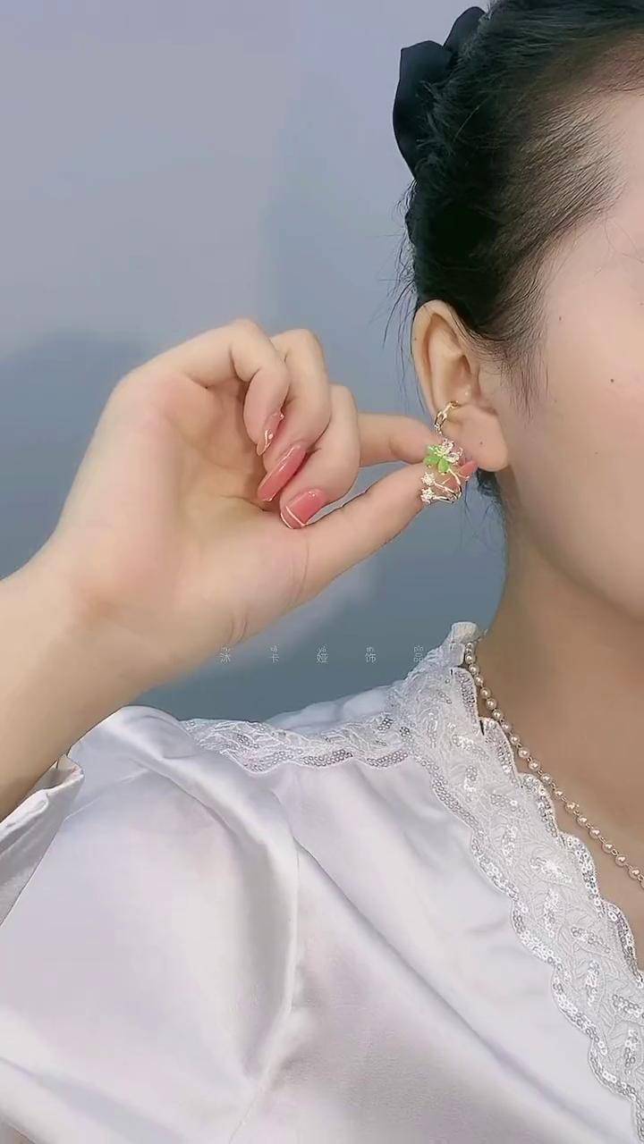 个耳洞就能戴出三个耳洞的效果时尚饰品 耳饰 网红饰品 首饰分享 耳环