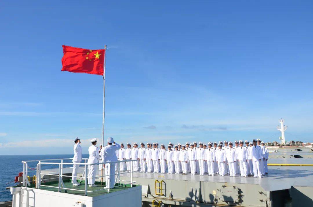 集大人的深情告白!_国旗_五星红旗_全体