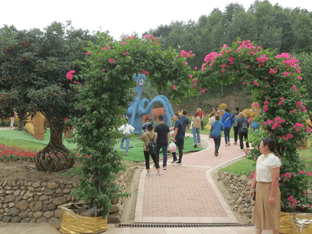 邻水石滓四季花海门票图片