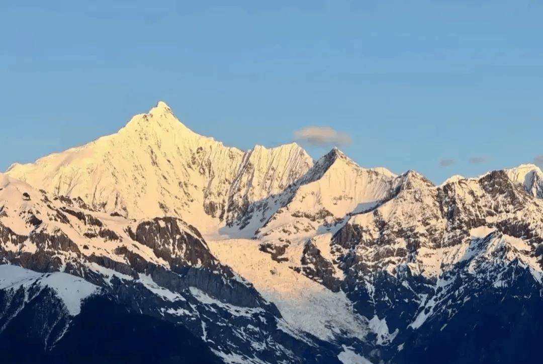 去梅里雪山，看这一篇攻略就够啦！_飞来寺_日照_金山