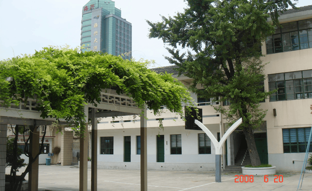 看无锡校园75年变迁_幼儿园_华庄_年代