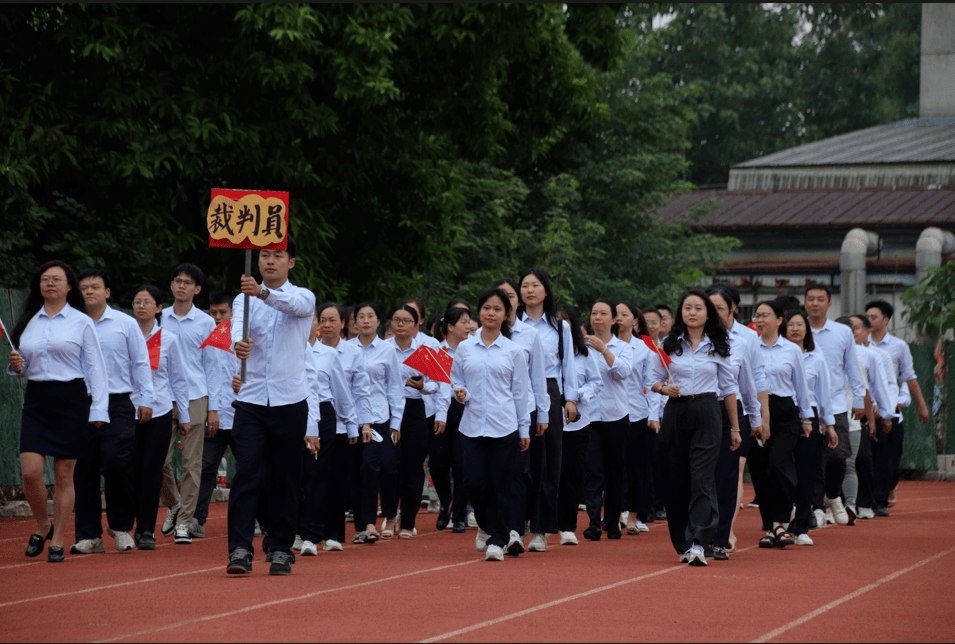 宝贤中学俞静图片