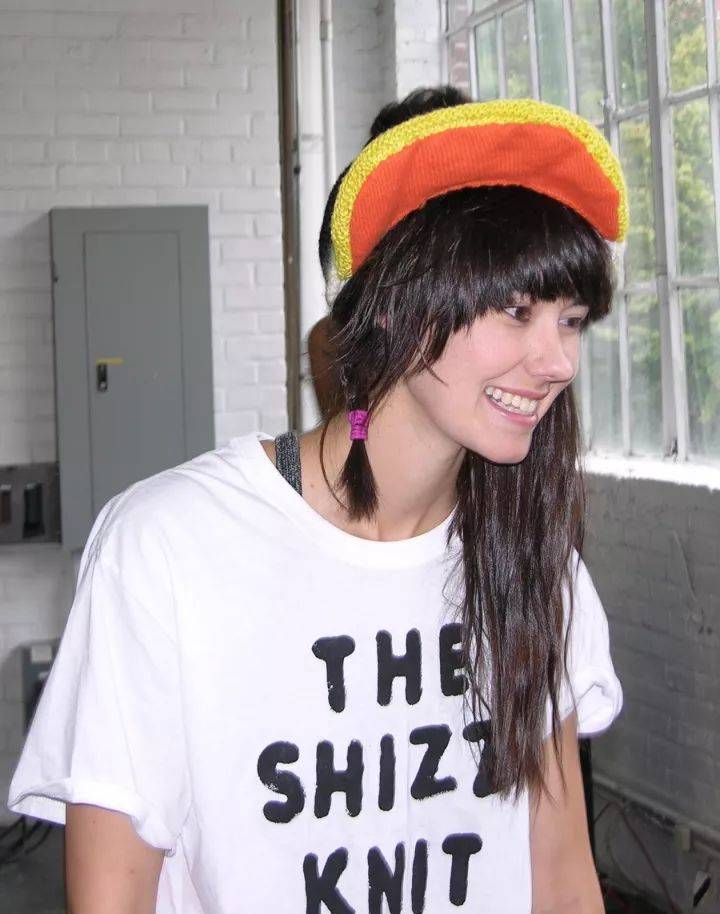 人见人爱,最潮的手织毛衣_林赛_合作_生活