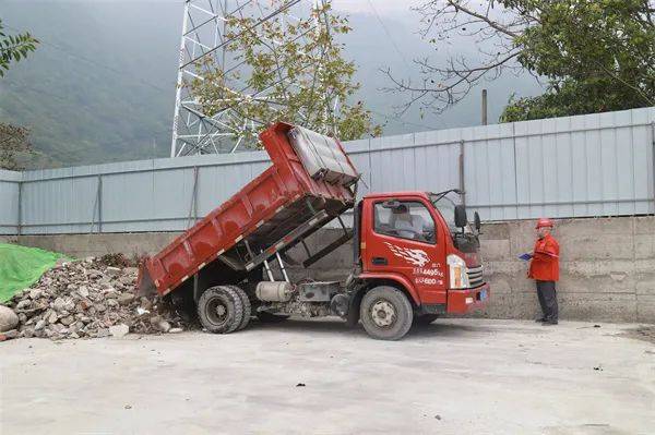 【今日分享】金口河区首个建筑垃圾临时堆放点“亮相” 建筑垃圾有“家”啦！管理分类处理 