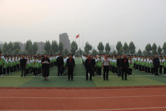 【全环境立德树人】"红领巾爱祖国"—— 莘县莘州中学举行初一年级