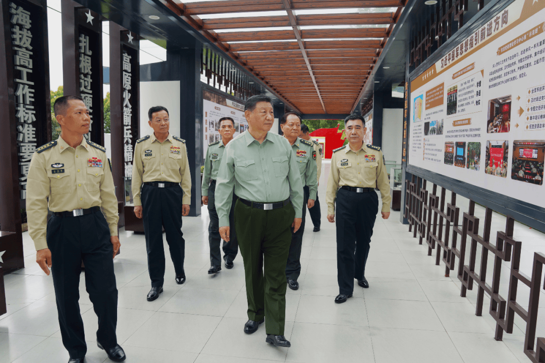 提升战略导弹部队威慑和实战能力 习近平在视察火箭军某旅时强调