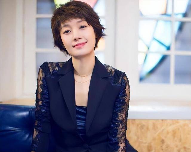 马伊琍_女性_年轻人