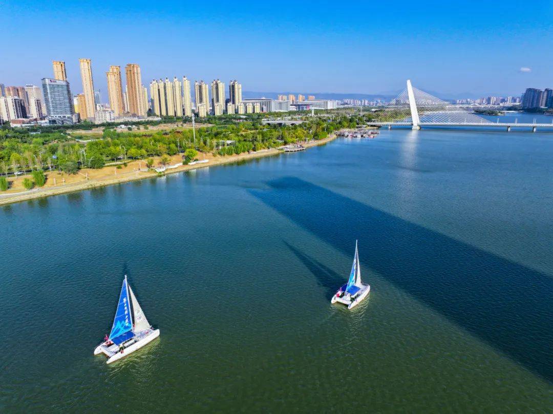 明天开跑～你还不知道西马的隐藏彩蛋?