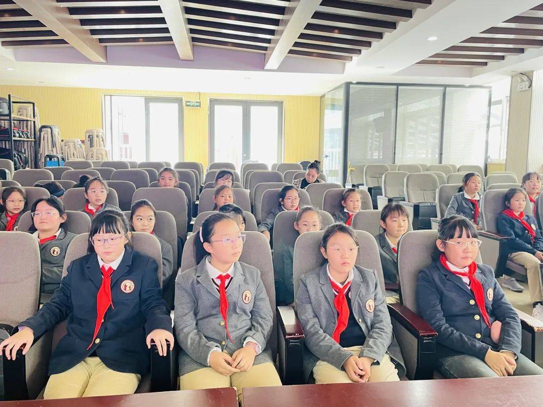 【校园新闻】青春不烦恼——青春期讲座走进南京市夫子庙小学