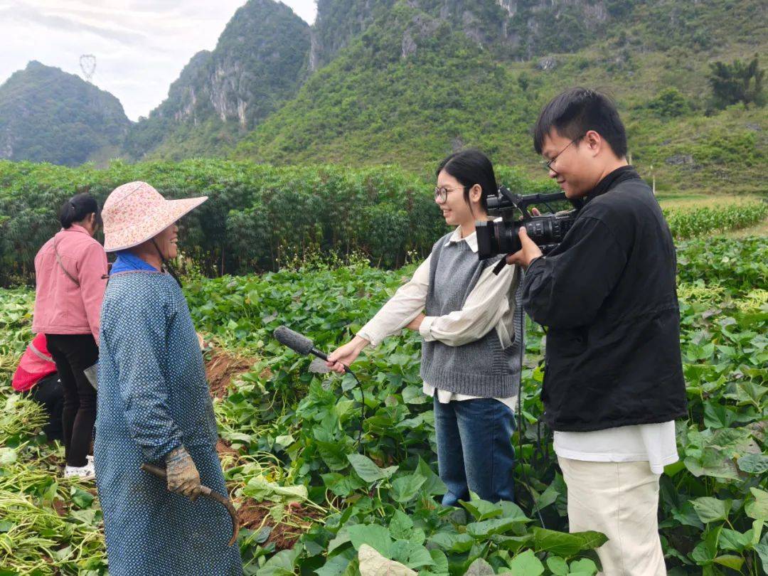 赵璐路图片